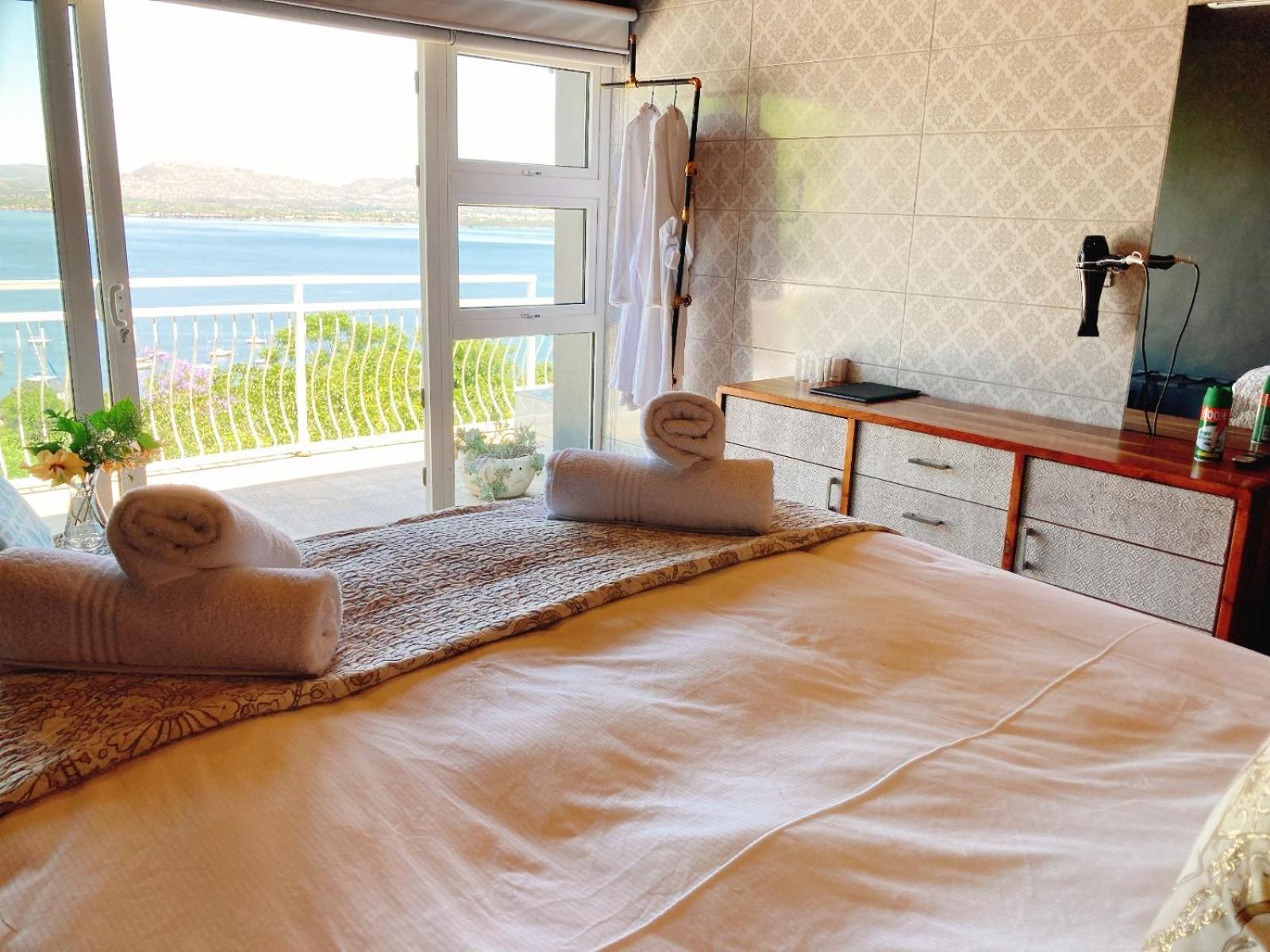 Mister C Bed & Breakfast Хартбееспоорт Екстериор снимка